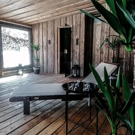 Carlton Oda ve Kahvaltı Zakopane