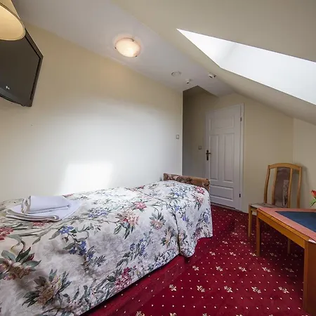 Bed & Breakfast Carlton 2*